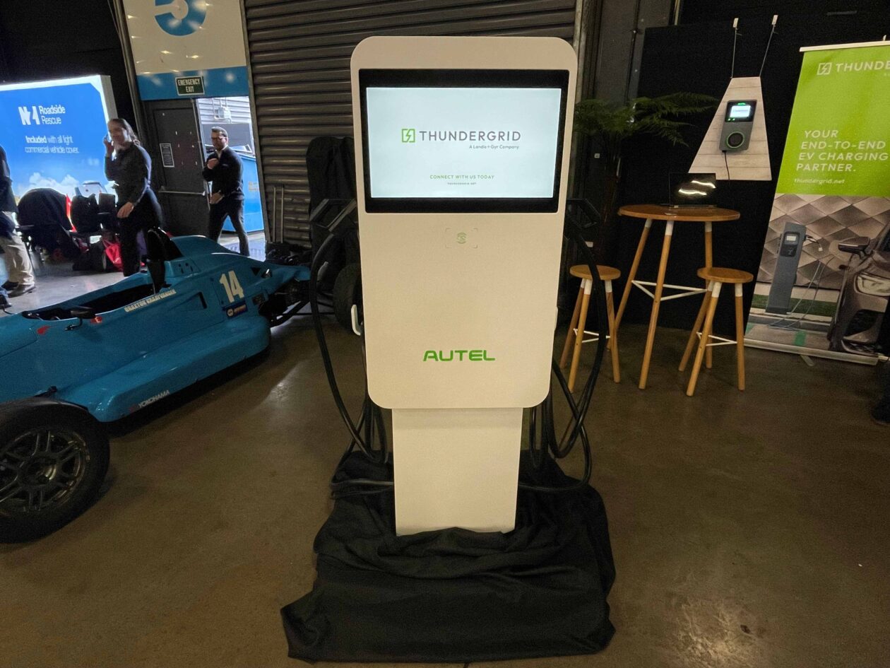 Autel 50kW Thundergrid smart DC charging Heavy transport trucks heavy vehicle, Electric truck